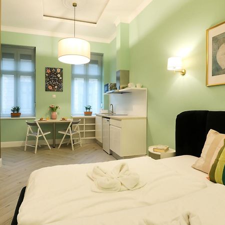 Ozone Silver&Gold Budapest Extérieur photo